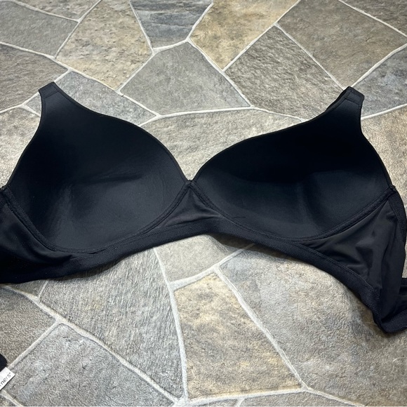 Warner’s Breathe Freely Wirefree Bra - Picture 8 of 8